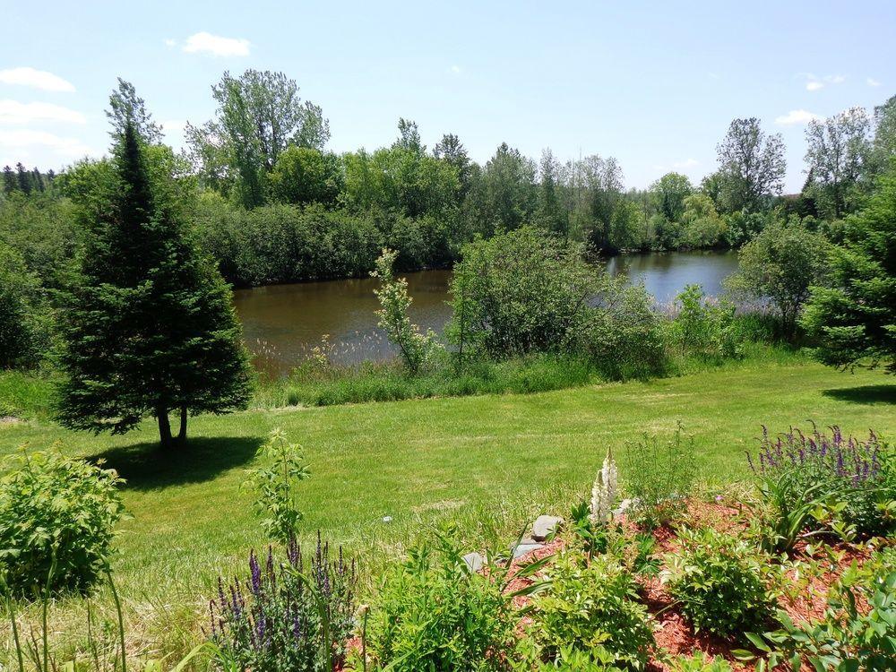 Motel des Deux Lacs Waterloo Extérieur photo